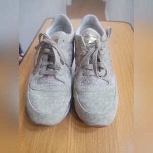 Saucony Tan and Gold Athletic Shoes with Suede Finish